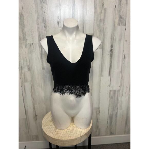 Forever 21 black crop top - Picture 1 of 6